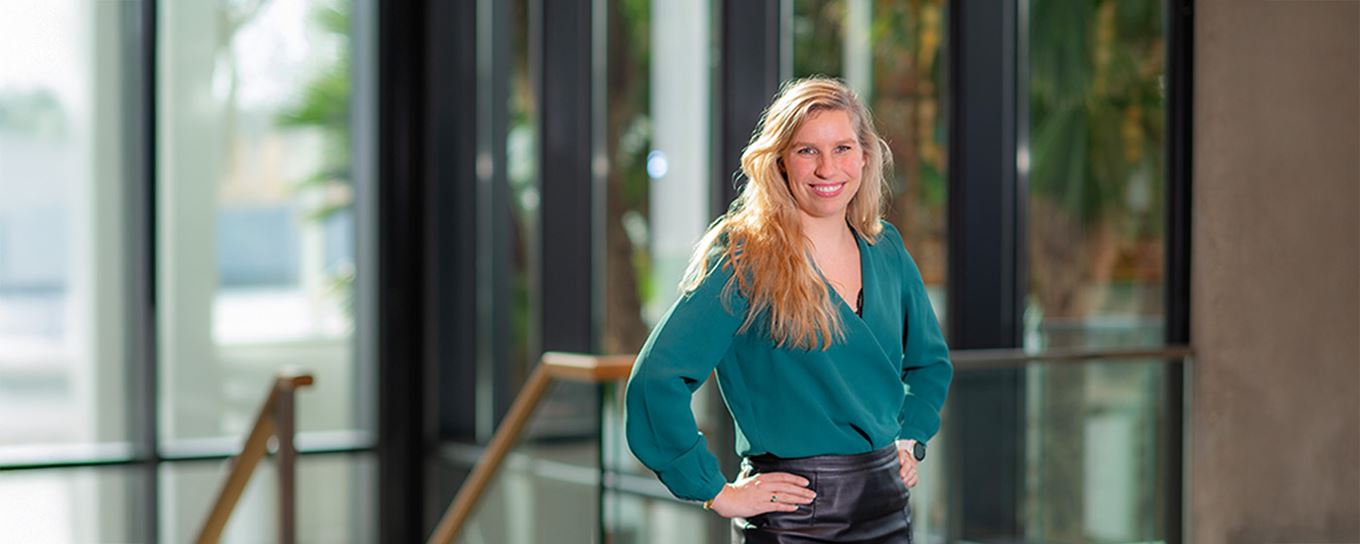 Lisa van den Hoek duurzaamheidsmanager van a.s.r. 